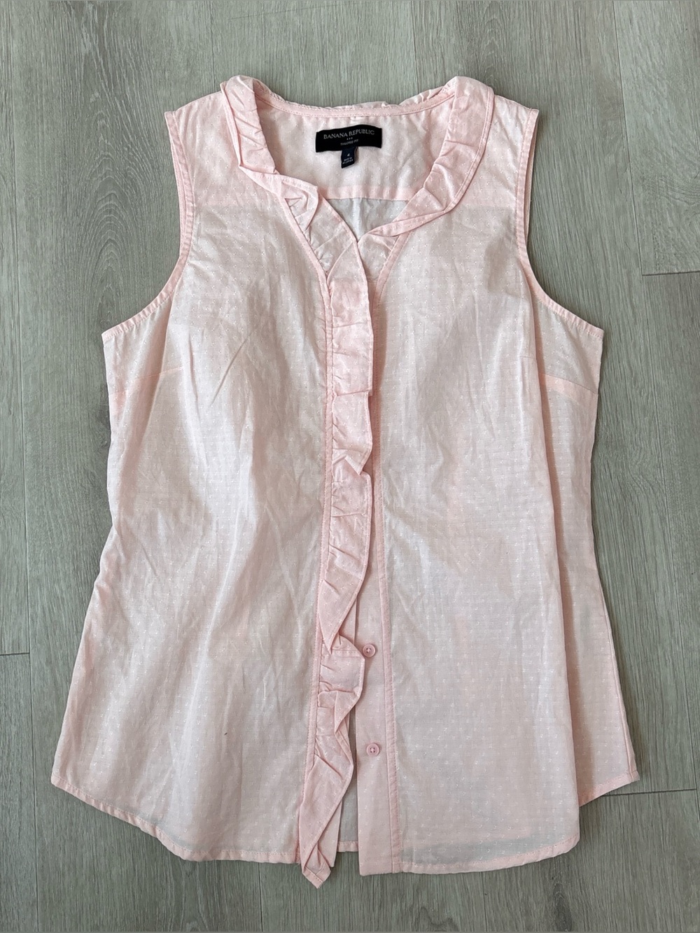 NWOT Banana Republic Tailored Fit Pink Cotton Sleeveless Ruffle Button Blouse